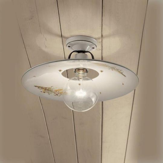 rucne malovana klasicka stropna lampa nizka svetlost stredomorsky byt elegantna obcianska vzorovana ferroluce lampy lameridiana interier.jpg